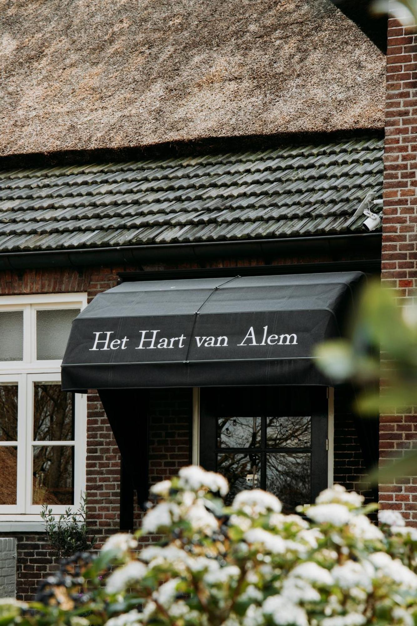 Het Hart Van Alem エクステリア 写真